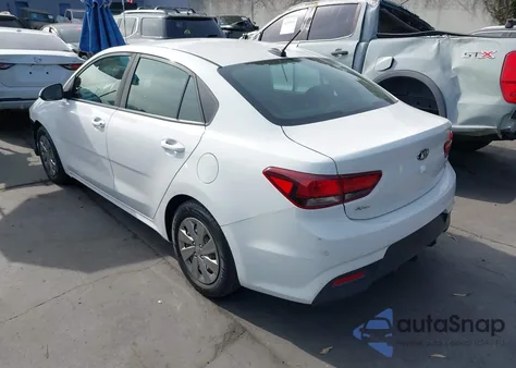2020 Kia Rio S z USA, uszkodzony, nr VIN 3KPA24AD2LE273542